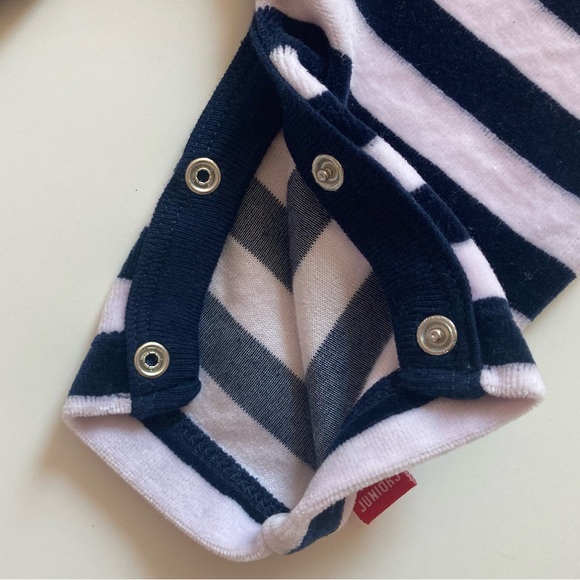 Jasper Conran Junior J velour overalls, size 3-6 months - Picture 8 of 11